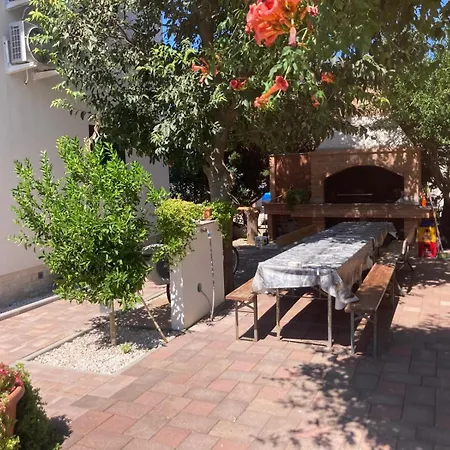 Lacic-vir Lejlighed *